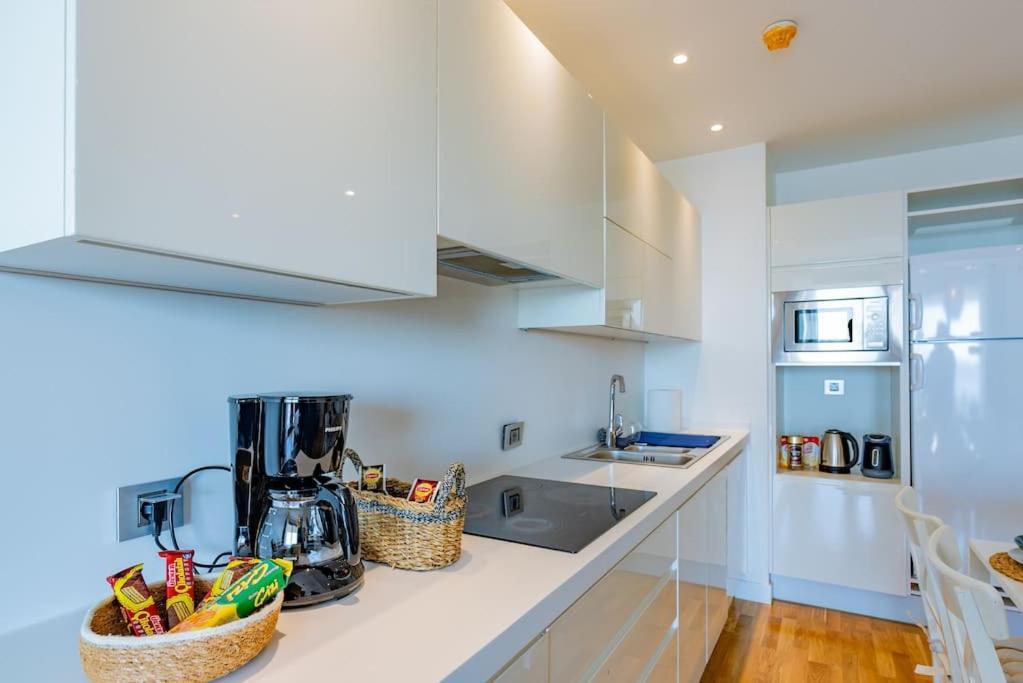 Golden Stones House Sea And Lake View Istanbul Ngoại thất bức ảnh