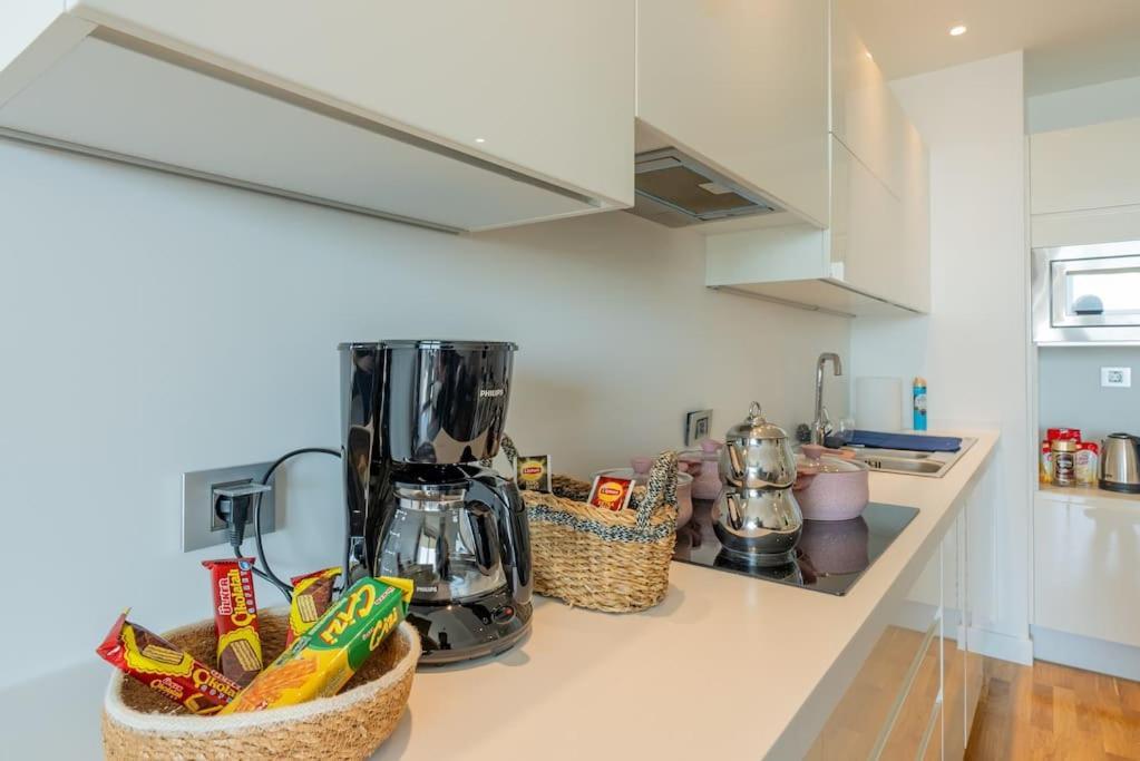 Golden Stones House Sea And Lake View Istanbul Ngoại thất bức ảnh